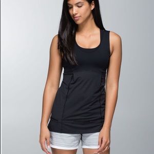 Size 4 lululemon tank